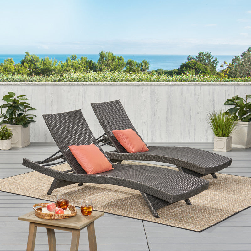 [Ship to Canada Only] Salem Wicker Chaise Lounge (Set of 2)